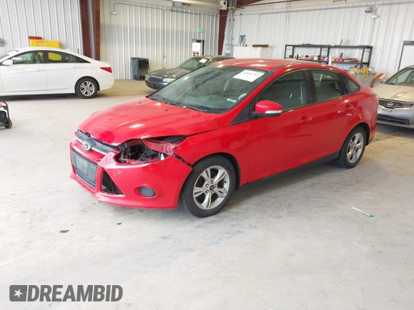 2013 Ford Focus SE with VIN 1FADP3F26DL159395, listed as a IAAI auction lot 42026763 with 165,259 mi miles. Bid and sale history available at carsss.com. Image 2.