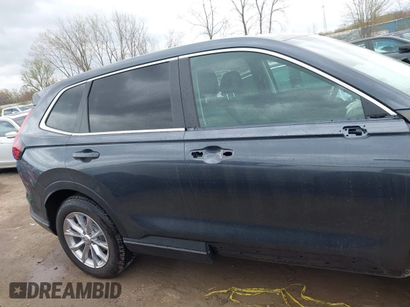 2025 Honda CR-V EX-L with VIN 2HKRS4H73SH422036, listed as a IAAI auction lot 42070807 with 1,735 mi miles and . Bid and sale history available at DreamBid. Image 14.