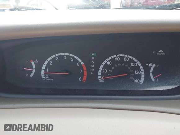 2002 Toyota Avalon XL with VIN 4T1BF28B82U226223, listed as a IAAI auction lot 42085766 with 247,355 mi miles and . Bid and sale history available at DreamBid. Image 7.