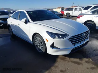 2021 Hyundai Sonata Hybrid SEL with VIN KMHL34JJ0MA024040, listed as a IAAI auction lot 41597221 with 54,891 mi miles. Bid and sale history available at carsss.com. Image 1.