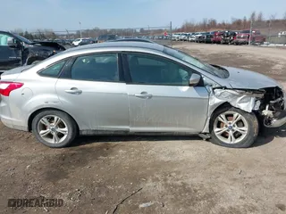 2013 Ford Focus SE with VIN 1FADP3F20DL174037, listed as a IAAI auction lot 41792552 with 131,984 mi miles. Bid and sale history available at carsss.com. Image 13.