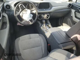 2019 Chevrolet Blazer z VIN 3GNKBGRS3KS652243, wystawiony jako Copart lot #89337725 z przebiegiem 142 148 mil mil oraz Szkoda całkowita • Salvage title. Historia ofert i sprzedaży dostępna na DreamBid. Obrazek 8.