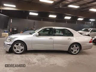 2004 Lexus LS 430 z VIN JTHBN36F840154239, wystawiony jako IAAI lot #42321185 z przebiegiem 117 073 mil mil oraz . Historia ofert i sprzedaży dostępna na DreamBid. Obrazek 14.