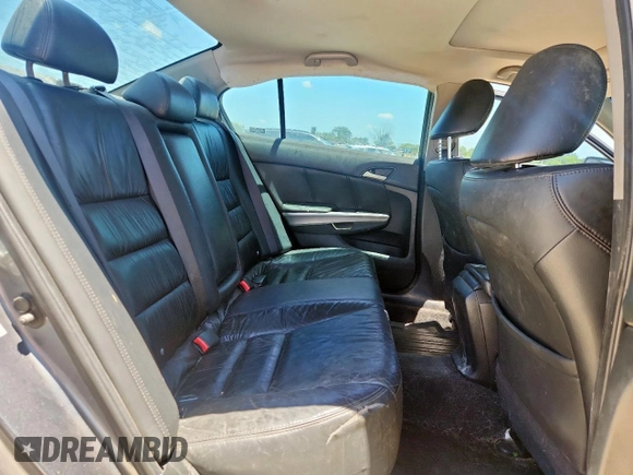 2008 Honda Accord EX-L с VIN 1HGCP36818A062604, выставлен на аукционе Copart как лот 61293915 с пробегом 181 156 миль миль и Чистый • Clean title. История ставок и продаж доступна на DreamBid. Изображение 10.