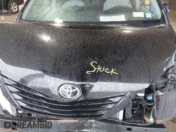 2014 Toyota Sienna LE AAS with VIN 5TDKK3DC7ES426751, listed as a IAAI auction lot 41975870 with 100,000 mi miles and . Bid and sale history available at carsss.com. Image 10.