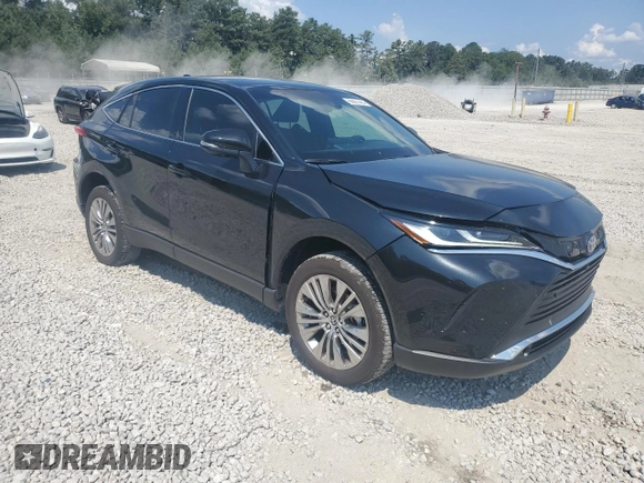 2024 Toyota Venza LE with VIN JTEAAAAH4RJ173020, listed as a Copart auction lot 69901484 with 10,222 mi miles and Salvage Title. Bid and sale history available at carsss.com. Image 4.