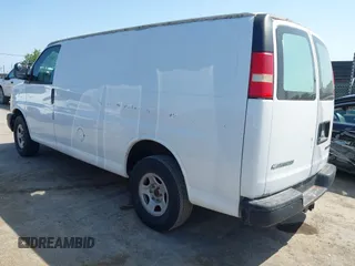 2005 Chevrolet Express Cargo with VIN 1GCFG15T651238970, listed as a IAAI auction lot 42141600 with 138,534 mi miles and . Bid and sale history available at DreamBid. Image 3.