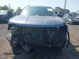 2018 Volkswagen Atlas SE with VIN 1V2KR2CA3JC504717, listed as a IAAI auction lot 42414174 with 105,909 mi miles and . Bid and sale history available at DreamBid. Image 12.