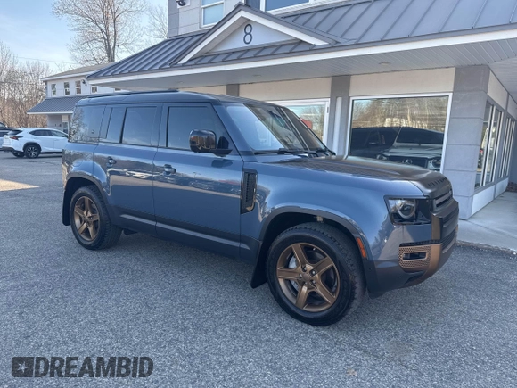 2020 Land Rover Defender SE z VIN SALEPEEU6L2017266, wystawiony jako IAAI lot #42120066 z przebiegiem 117 429 mil mil oraz . Historia ofert i sprzedaży dostępna na DreamBid. Obrazek 1.