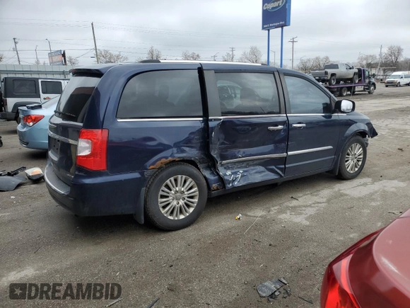 2013 Chrysler Town & Country Limited z VIN 2C4RC1GG9DR711585, wystawiony jako Copart lot #52674455 z przebiegiem Nie podano mil oraz Szkoda całkowita • Salvage title. Historia ofert i sprzedaży dostępna na DreamBid. Obrazek 3.