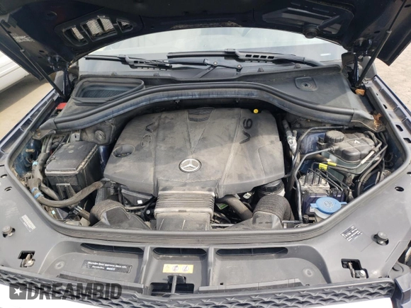 2015 Mercedes-Benz GL-Class GL 350 BlueTEC with VIN 4JGDF2EE5FA580831, listed as a Copart auction lot 59689613 with 116,899 mi miles. Bid and sale history available at carsss.com. Image 12.