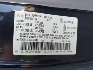 2006 Dodge Grand Caravan SXT with VIN 2D4GP44L36R630845, listed as a IAAI auction lot 42042341 with 203,675 mi miles. Bid and sale history available at carsss.com. Image 9.