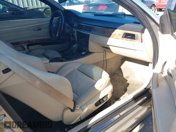 2007 BMW 3 Series 335i with VIN WBAWL73587PX49841, listed as a IAAI auction lot 41321892 with 173,556 mi miles. Bid and sale history available at carsss.com. Image 5.