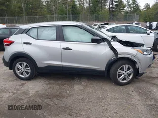 2020 Nissan Kicks S z VIN 3N1CP5BV9LL563069, wystawiony jako IAAI lot #42190584 z przebiegiem 49 080 mil mil oraz . Historia ofert i sprzedaży dostępna na DreamBid. Obrazek 14.