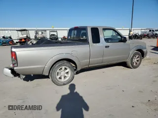 2004 Nissan Frontier XE z VIN 1N6DD26T04C458738, wystawiony jako Copart lot #56548445 z przebiegiem 150 338 mil mil oraz Szkody całkowita. Historia ofert i sprzedaży dostępna na DreamBid. Obrazek 3.