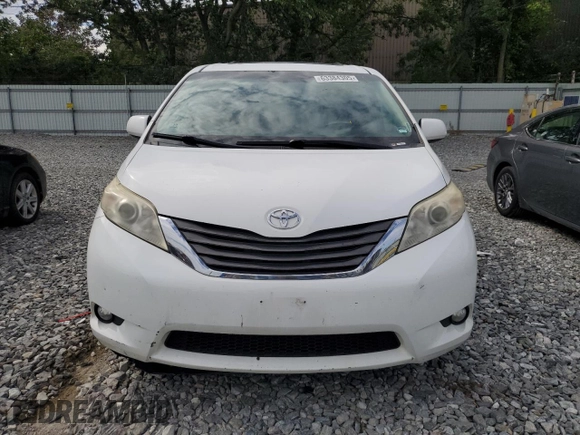 2011 Toyota Sienna XLE with VIN 5TDDK3DC4BS008071, listed as a Copart auction lot 63384305 with 237,182 mi miles and Clean title. Bid and sale history available at DreamBid. Image 5.