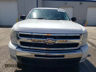 2010 Chevrolet Silverado 1500 with VIN 1GCPCSE04AZ198878, listed as a Copart auction lot 53949775 with 95,415 mi miles and Non Repairable. Bid and sale history available at DreamBid. Image 5.