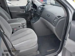 2008 Kia Sedona LX with VIN KNDMB233X86247628, listed as a IAAI auction lot 41918756 with 89,463 mi miles. Bid and sale history available at carsss.com. Image 5.