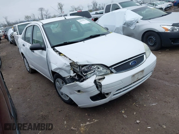 2007 Ford Focus S z VIN 1FAHP34N07W260725, wystawiony jako IAAI lot #42004694 z przebiegiem 84 923 mil mil oraz . Historia ofert i sprzedaży dostępna na DreamBid. Obrazek 1.