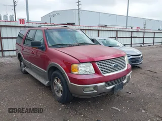 2004 Ford Expedition Eddie Bauer with VIN 1FMPU17L14LA31265, listed as a IAAI auction lot 42124544 with 1 mi miles. Bid and sale history available at carsss.com. Image 1.