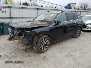 2017 Volvo XC90 Momentum with VIN YV4A22PK2H1132813, listed as a Copart auction lot 42519075 with Not Provided miles and Salvage Title. Bid and sale history available at carsss.com. Image 1.
