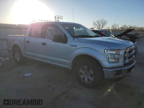 2015 Ford F-150 XLT with VIN 1FTEW1C85FKE64619, listed as a Copart auction lot 42823045 with 89,695 mi miles and Salvage Title. Bid and sale history available at carsss.com. Image 4.