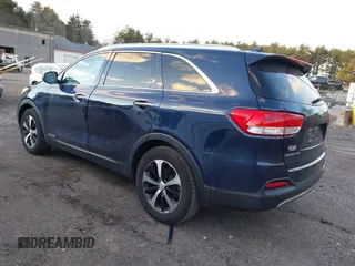 2016 Kia Sorento EX with VIN 5XYPHDA53GG183522, listed as a IAAI auction lot 41231974 with 96,360 mi miles. Bid and sale history available at carsss.com. Image 3.