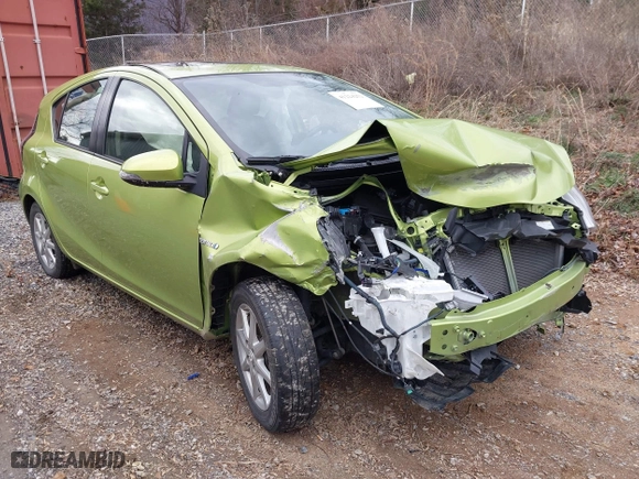 2015 Toyota Prius c One with VIN JTDKDTB38F1114272, listed as a IAAI auction lot 41224252 with 59,717 mi miles. Bid and sale history available at carsss.com. Image 6.