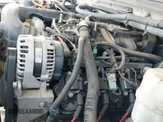 2007 Chevrolet Silverado 1500 1LT z VIN 2GCEK13M571545615, wystawiony jako IAAI lot #42741966 z przebiegiem 237 886 mil mil oraz . Historia ofert i sprzedaży dostępna na DreamBid. Obrazek 18.