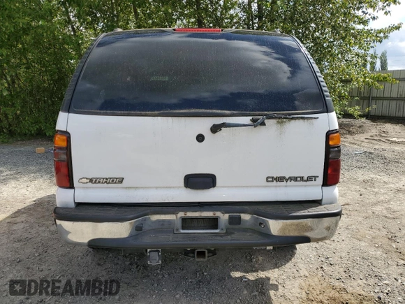 2005 Chevrolet Tahoe LS with VIN 1GNEC13V55R149699, listed as a Copart auction lot 56074485 with 121,039 mi miles and Clean Title. Bid and sale history available at DreamBid. Image 6.