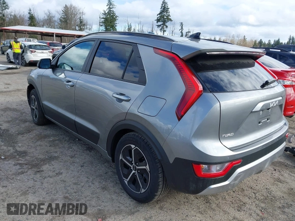 2024 Kia Niro EX Touring with VIN KNDCR3LE4R5148891, listed as a IAAI auction lot 41817925 with 12,333 mi miles. Bid and sale history available at carsss.com. Image 3.