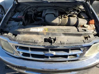 2002 Ford F-150 XLT with VIN 1FTRW07682KB94008, listed as a Copart auction lot 88724185 with 231,464 mi miles and Salvage Title. Bid and sale history available at carsss.com. Image 11.