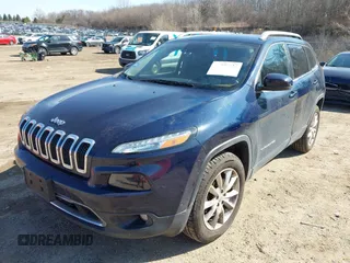 2016 Jeep Cherokee Limited with VIN 1C4PJMDBXGW178360, listed as a IAAI auction lot 41779824 with 101,838 mi miles. Bid and sale history available at carsss.com. Image 2.