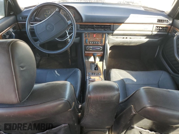 1991 Mercedes-Benz 300 with VIN WDBCA25E3MA563651, listed as a Copart auction lot 80231294 with 181,521 mi miles and Clean Title. Bid and sale history available at DreamBid. Image 8.