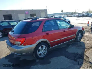 2002 Subaru Impreza Wagon Outback Sport with VIN JF1GG68592H815580, listed as a IAAI auction lot 38139266 with 174,259 mi miles. Bid and sale history available at carsss.com. Image 4.