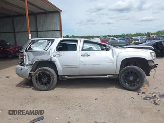 2014 Chevrolet Tahoe LT with VIN 1GNSKBE02ER147079, listed as a IAAI auction lot 42204312 with Not provided miles and . Bid and sale history available at DreamBid. Image 14.