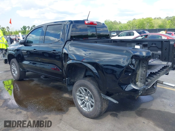2024 Chevrolet Colorado 2WD LT z VIN 1GCPSCEK1R1210800, wystawiony jako IAAI lot #41999697 z przebiegiem 6 124 mil mil oraz . Historia ofert i sprzedaży dostępna na DreamBid. Obrazek 3.