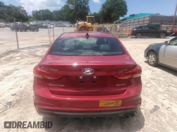 2017 Hyundai Elantra Sport с VIN KMHD04LB6HU362856, выставлен на аукционе IAAI как лот 42316689 с пробегом 167 690 миль миль и . История ставок и продаж доступна на DreamBid. Изображение 16.