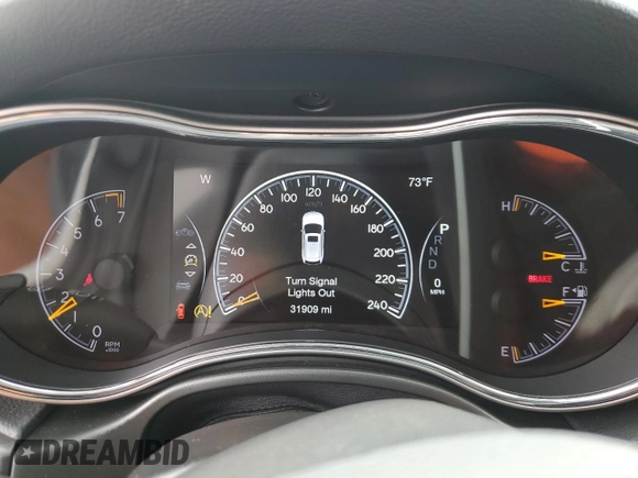 2022 Jeep Grand Cherokee WK Laredo E with VIN 1C4RJFAG6NC113430, listed as a Copart auction lot 72613264 with 31,909 mi miles and Salvage Title. Bid and sale history available at carsss.com. Image 9.