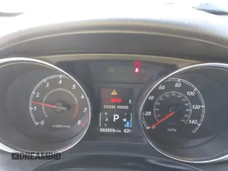2019 Mitsubishi Outlander ES z VIN JA4AR3AU4KU023820, wystawiony jako IAAI lot #41771486 z przebiegiem 83 959 mil mil oraz . Historia ofert i sprzedaży dostępna na DreamBid. Obrazek 7.