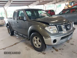 2006 Nissan Frontier SE с VIN 1N6AD06UX6C453839, выставлен на аукционе IAAI как лот 42215547 с пробегом 210 443 миль миль и . История ставок и продаж доступна на DreamBid. Изображение 1.