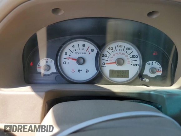2005 Ford Escape XLT with VIN 1FMYU93115KD92087, listed as a Copart auction lot 61156264 with 193,475 mi miles and Clean Title. Bid and sale history available at DreamBid. Image 9.