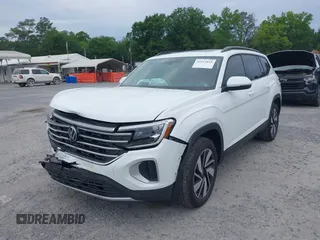 2024 Volkswagen Atlas SE with VIN 1V2JR2CA3RC614867, listed as a IAAI auction lot 42213818 with 6,832 mi miles and . Bid and sale history available at DreamBid. Image 2.