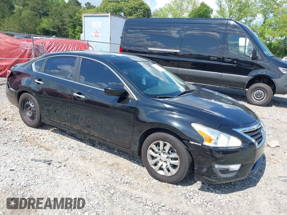 2015 Nissan Altima SV z VIN 1N4AL3AP0FC126932, wystawiony jako IAAI lot #42232948 z przebiegiem 233 771 mil mil oraz . Historia ofert i sprzedaży dostępna na DreamBid. Obrazek 1.