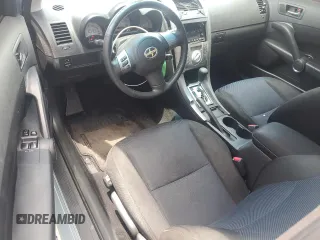 2006 Scion tC z VIN JTKDE167560101159, wystawiony jako Copart lot #58065315 z przebiegiem 136 428 mil mil oraz Szkoda całkowita • Salvage title. Historia ofert i sprzedaży dostępna na DreamBid. Obrazek 8.