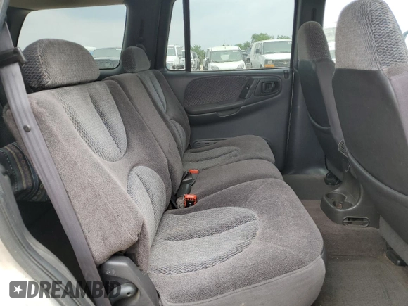 1998 Dodge Durango with VIN 1B4HS28Y8WF137385, listed as a Copart auction lot 55100205 with 170,456 mi miles and Clean Title. Bid and sale history available at DreamBid. Image 11.