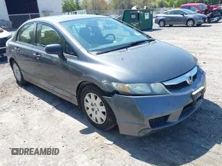 2009 Honda Civic DX-VP z VIN 2HGFA163X9H343908, wystawiony jako IAAI lot #42255230 z przebiegiem 190 216 mil mil oraz . Historia ofert i sprzedaży dostępna na DreamBid. Obrazek 1.