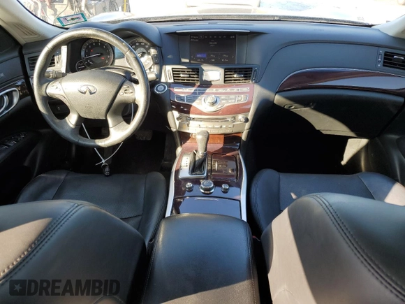 2019 Infiniti Q70 Luxe с VIN JN1BY1PR0KM725592, выставлен на аукционе Copart как лот 42179145 с пробегом 109 493 миль миль и Списание • Salvage title. История ставок и продаж доступна на DreamBid. Изображение 8.