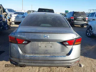 2021 Nissan Altima 2.5 SV with VIN 1N4BL4DV0MN312671, listed as a IAAI auction lot 41518231 with 64,816 mi miles. Bid and sale history available at carsss.com. Image 17.