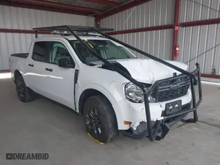 2024 Ford Maverick XLT with VIN 3FTTW8J95RRA82506, listed as a IAAI auction lot 41798894 with 653 mi miles. Bid and sale history available at carsss.com. Image 1.